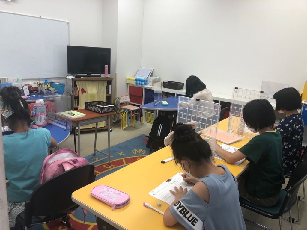 「学研スクエア　フェスタ立花教室」の学習をしている様子の写真